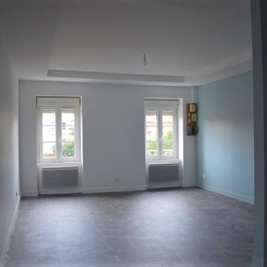  Annonces BEAUJOLAIS : Appartement | CHARNAY-LES-MACON (71850) | 43 m2 | 491 € 