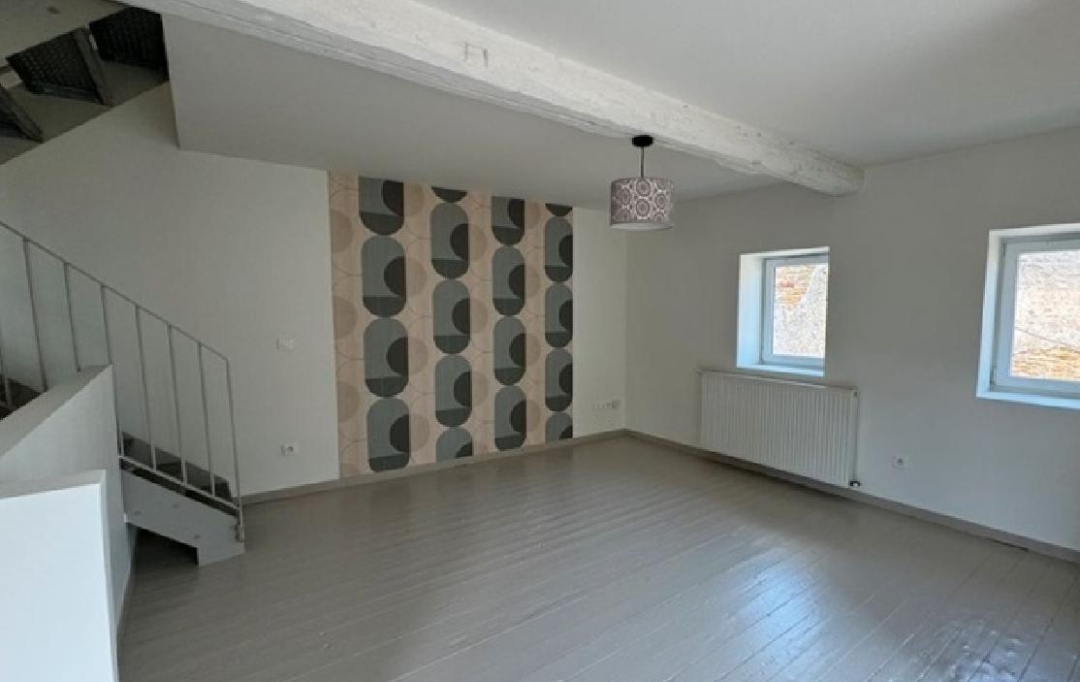 Annonces BEAUJOLAIS : Maison / Villa | VINZELLES (71680) | 77 m2 | 885 € 