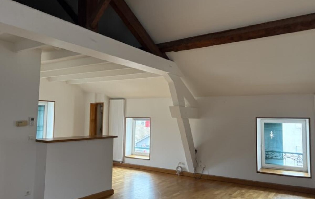 Annonces BEAUJOLAIS : Appartement | CHARNAY-LES-MACON (71850) | 68 m2 | 633 € 