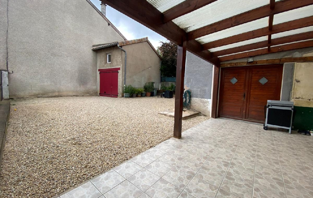 Annonces BEAUJOLAIS : Maison / Villa | ROMANECHE-THORINS (71570) | 142 m2 | 239 000 € 